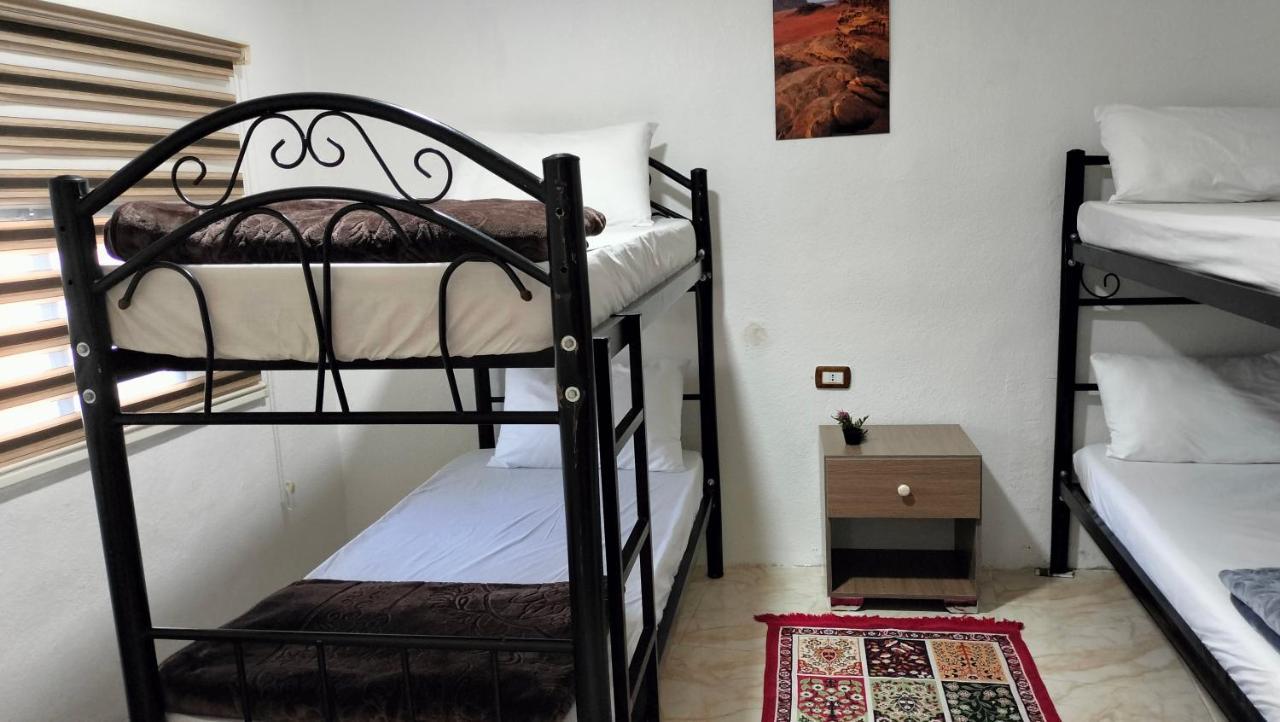 Z3 Hostel Wadi Musa Eksteriør bilde