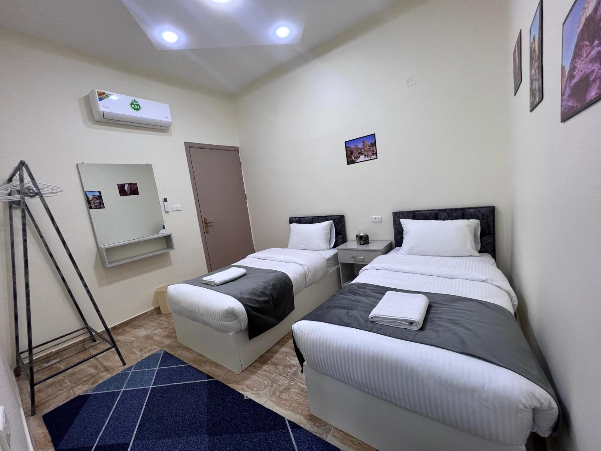 Z3 Hostel Wadi Musa Eksteriør bilde